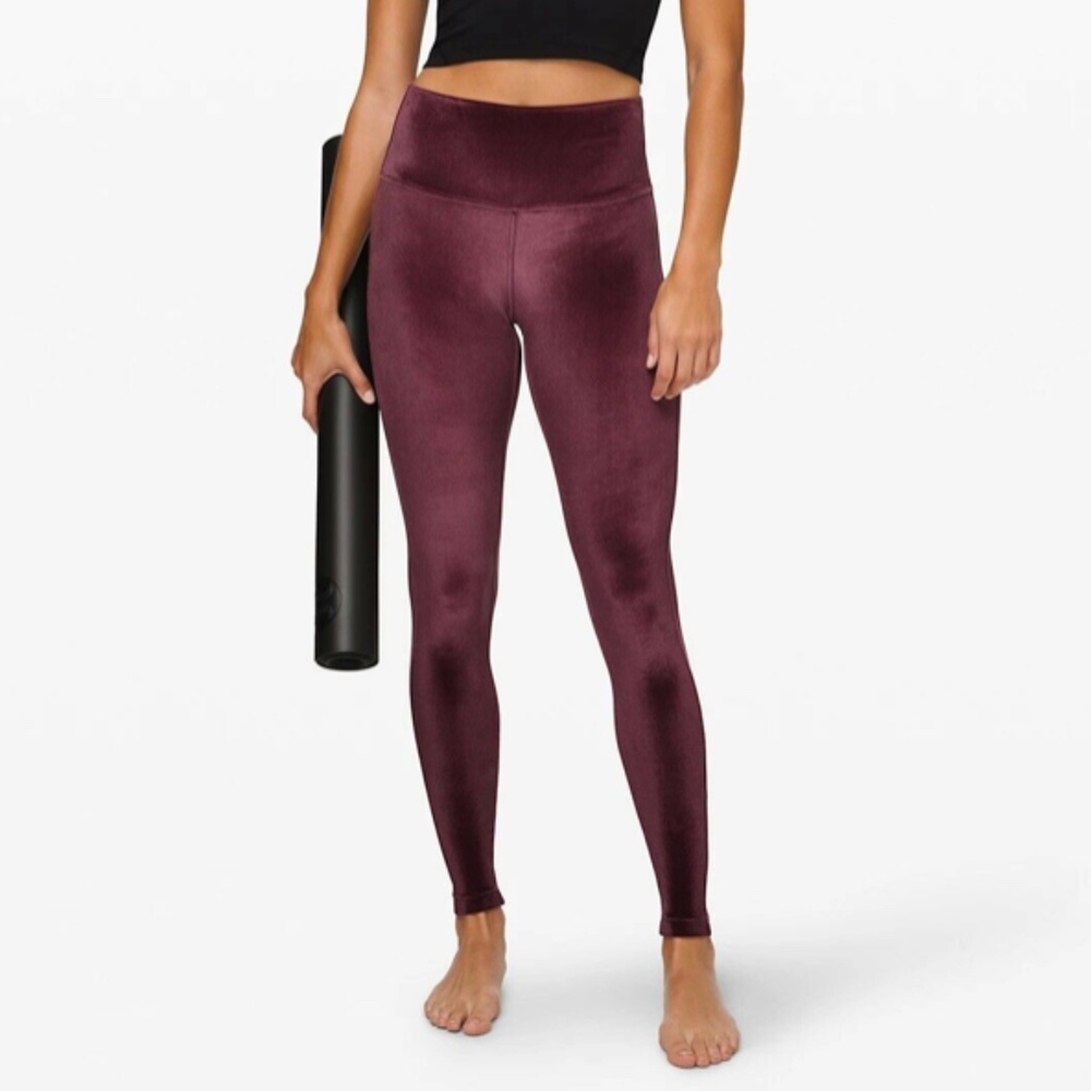 Lululemon Women’s Wunder Lounge HR Tight 28” Sz 4